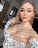 Анкета проститутки Рената - метро Ломоносовский, возраст - 23